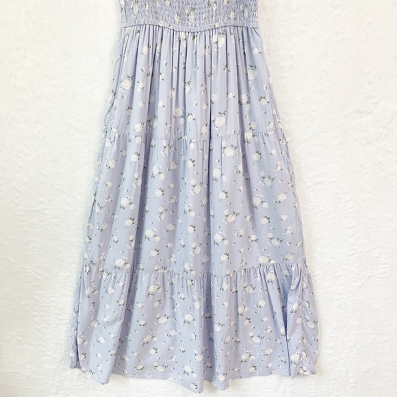 Hollister Floral Smocked Tiered Tie Back Midi Dress Sz S - Picture 5 of 14
